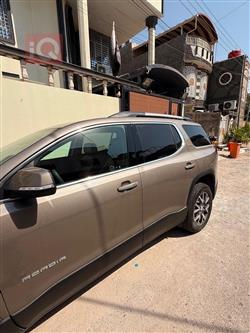 GMC Acadia